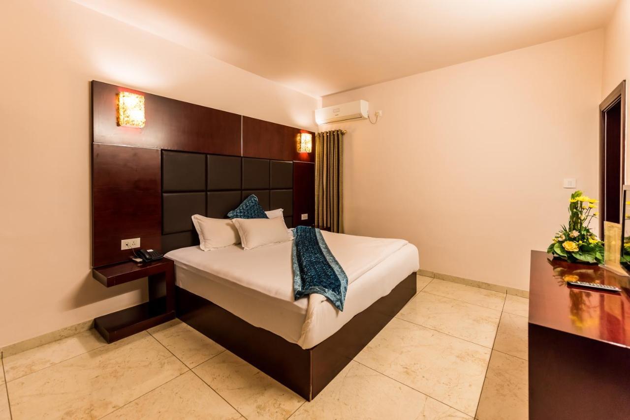 Hotel Лубумбаши Экстерьер фото